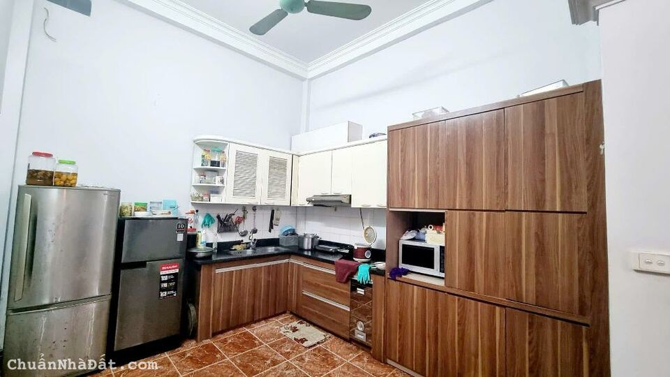 HIẾM: CHÍNH CHỦ BÁN NHÀ MAI DỊCH, TỰ XÂY, 51M CHỈ 10.3 TỶ, TIỆN ÍCH