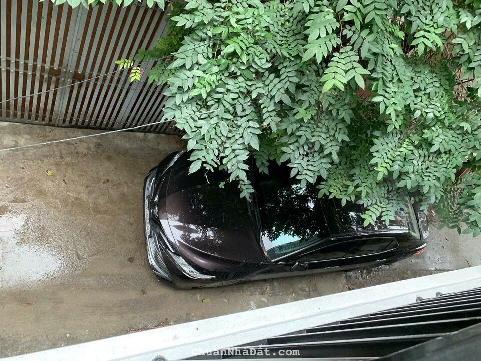 Bán nhà Hoàng Quốc Việt - 65m2 - 17.5 tỷ - Sát phố- Ô tô - phù hợp làm CHDV