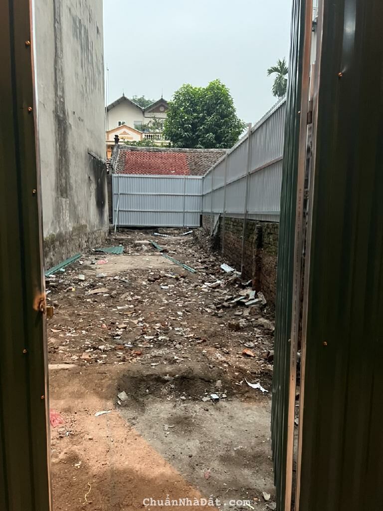 Mảnh đất gần phố 135tr/ m2 - cực hiếm còn sót lại tại Trần Cung - 62m2 - 8.5