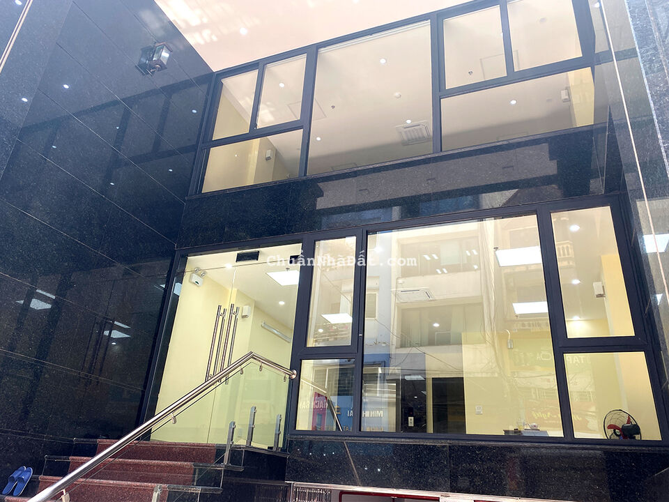 Bán Tòa Văn Phòng 9 Tầng Mặt Phố Nguyễn Viết Xuân, Hà Đông. Vị Trí Đắc Địa. DT 93m2. Giá 30 TỶ