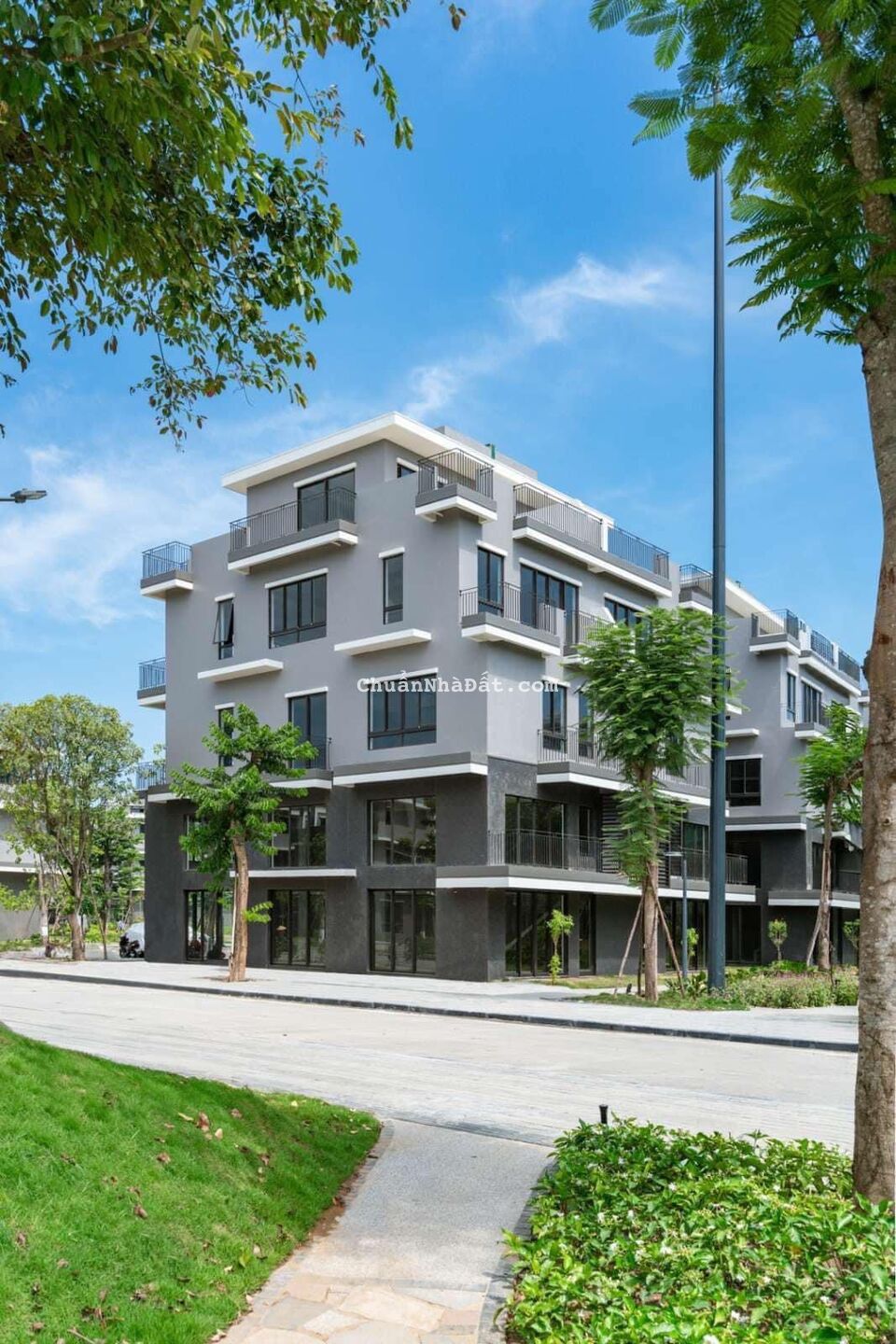 Quỹ hàng nhà phố đại lộ, biệt thự song lập eco central park vinh rẻ nhất. 0977778286