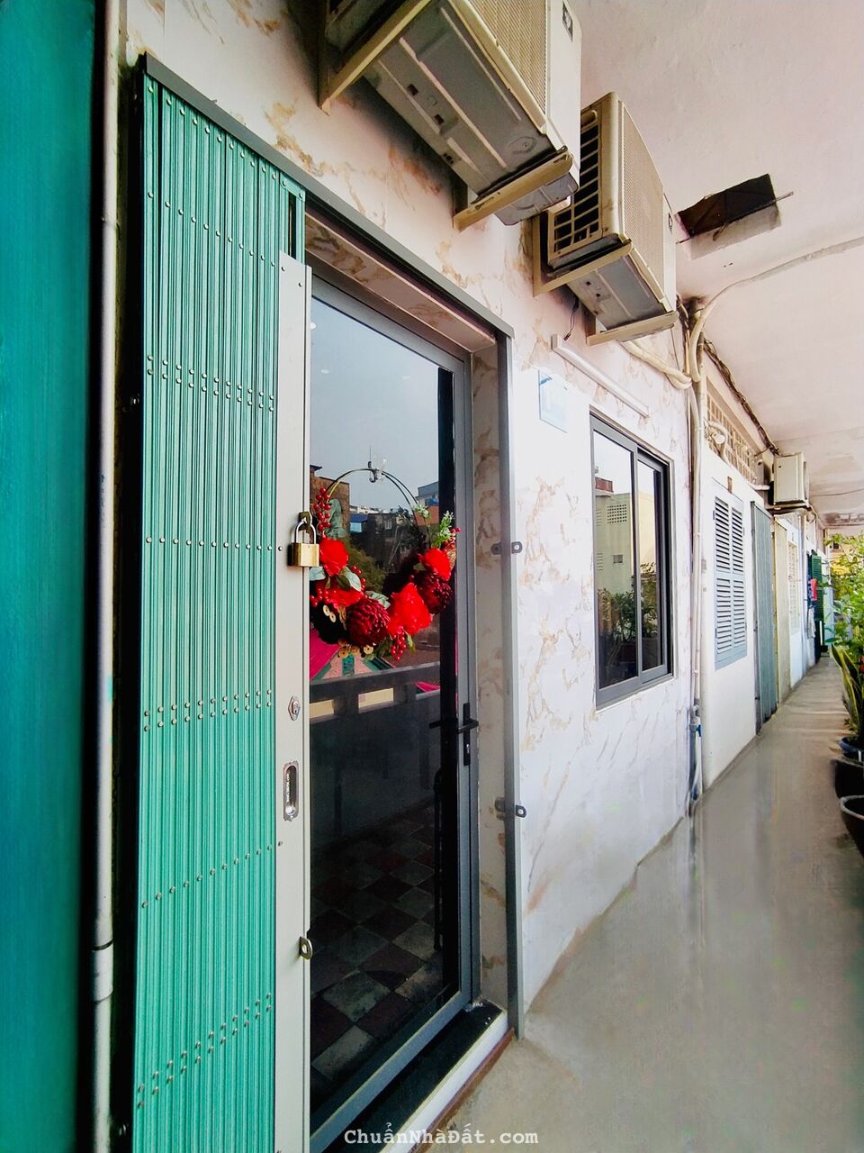 Bán gấp căn Chung cư 1 trệt 1 lửng MT Nguyễn Trãi Quận 5 80m2 chỉ 2.6tỷ Bán gấp căn Chung cư 1 trệt 1 lửng MT Nguyễn Trãi Quận 5 80m2 chỉ 2.6tỷ