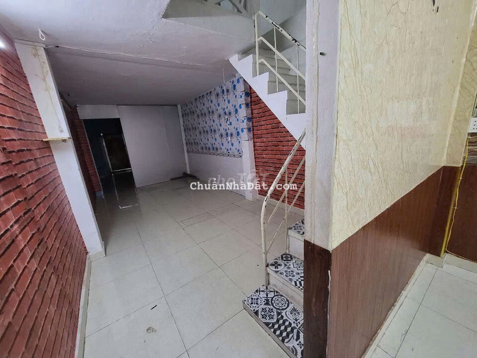 Hình Thật - 🏩CHO THUÊ Nhà Mặt Tiền Nguyễn Trọng Tuyển, P15, Q.Phú Nhuận