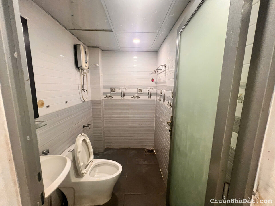 Hình Thật - 🏩CHO THUÊ Nhà Hẻm Xe Hơi đường Nguyễn Cảnh Chân Phường Nguyễn Cư Trinh, Quận 1