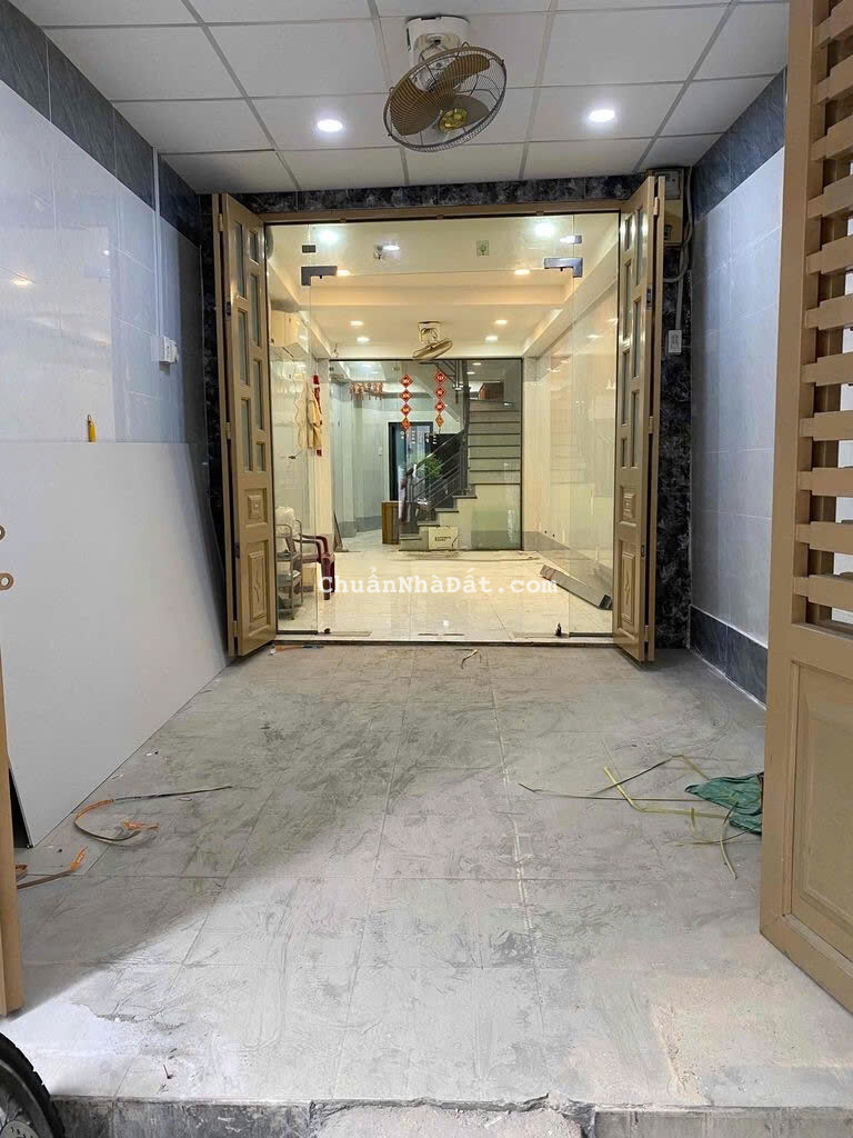 Hình Thật - 🏩CHO THUÊ Nhà Hẻm Xe Hơi Trần Hưng Đạo Cầu Kho Quận 1 - 3x16 - trệt 3 lầu - 3pn 4wc