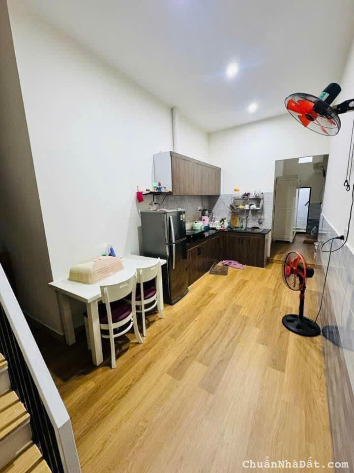 Cho thuê nhà mê lửng kiệt Ngũ Hành Sơn gần Đại Học Kinh Tế zá 10 triệu 