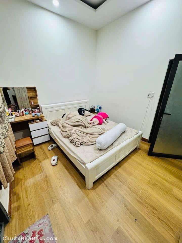 Cho thuê nhà mê lửng kiệt Ngũ Hành Sơn gần Đại Học Kinh Tế zá 10 triệu 