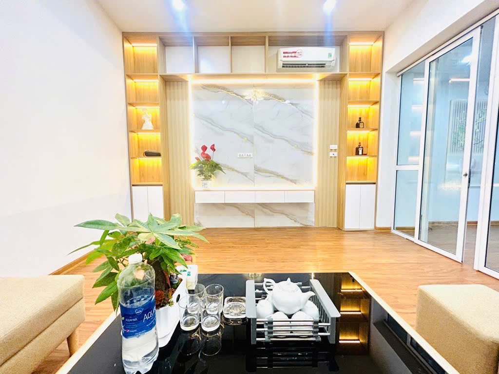 Bán Nhà Chính Kinh, 45m2 x 4T, Ô Tô Cách Nhà 20m, Chỉ 5.6 Tỷ, Ngõ Thông Bán Nhà Chính Kinh, 45m2 x 4T, Ô Tô Cách Nhà 20m, Chỉ 5.6 Tỷ, Ngõ Thông