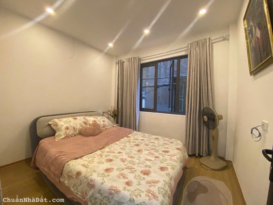 Phân Lô - Vũ Trọng Phụng 36m2 x 4T, Giá Chỉ 7.38 Tỷ, Hai Thoáng Trước Sau.