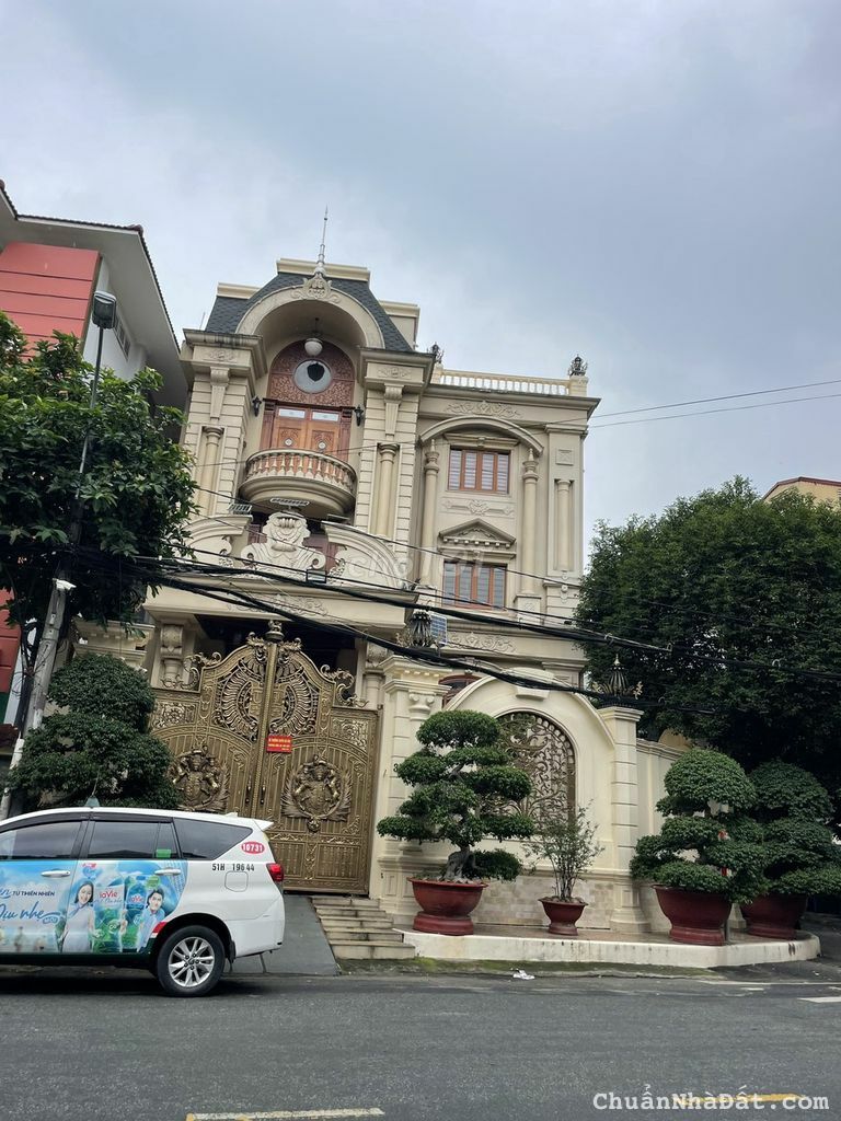 Bán Biệt Thự phong cách Âu - Cổ điển - 35 Đường Số 2 Cư Xá Lữ Gia, Quận 11 - 14x26M, 5 Tầng, 135 Tỷ