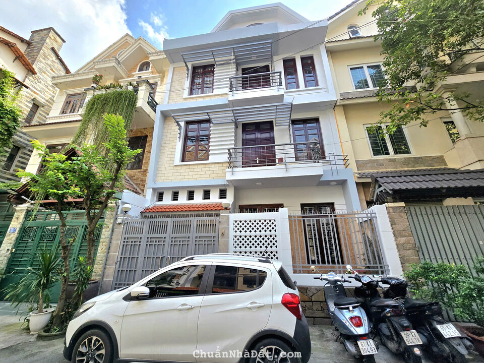 Biệt thự đẹp - Khu Compound sang trọng 282 Nguyễn Trọng Tuyển, Phường 10, Quận Phú Nhuận ! Biệt thự đẹp - Khu Compound sang trọng 282 Nguyễn Trọng Tuyển, Phường 10, Quận Phú Nhuận !