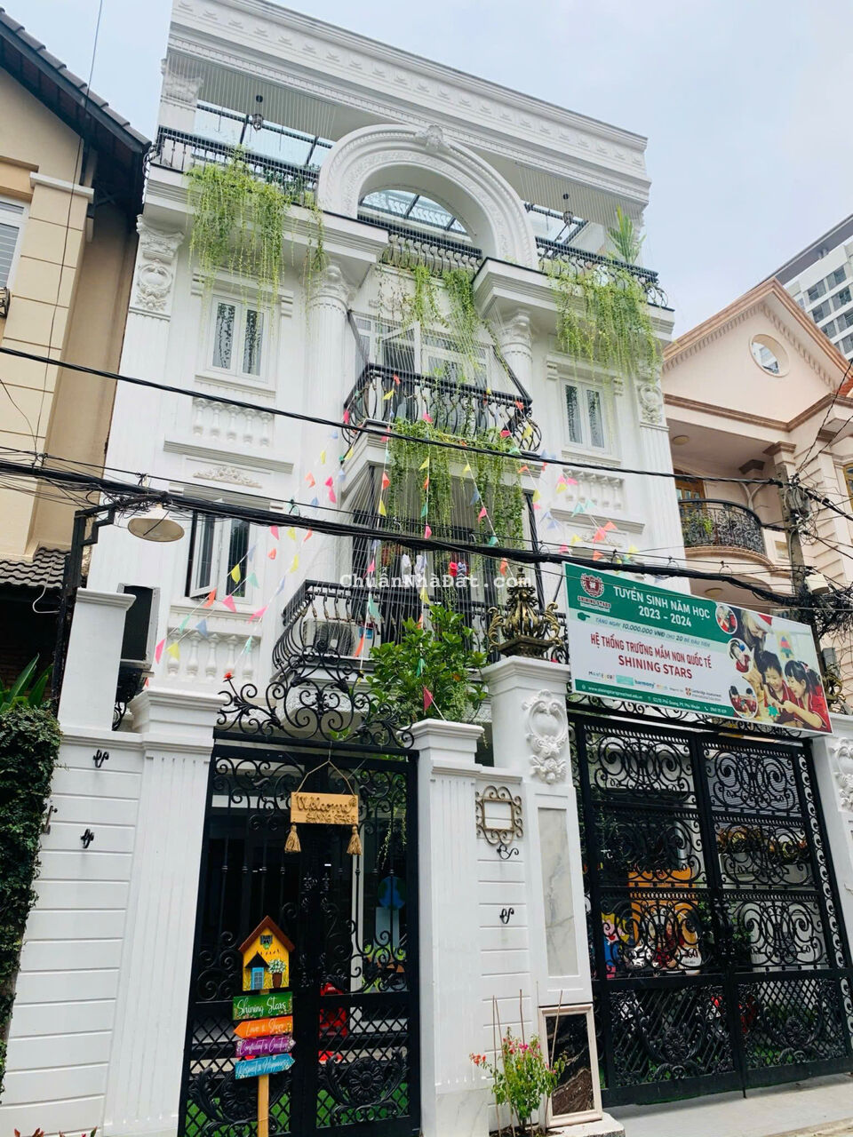 Biệt Thự sang trọng - Khu VIP 122 Phổ Quang, Phường 9, Phú Nhuận - 8x20M, 3 Tầng, Full nội thất ! Biệt Thự sang trọng - Khu VIP 122 Phổ Quang, Phường 9, Phú Nhuận - 8x20M, 3 Tầng, Full nội thất !