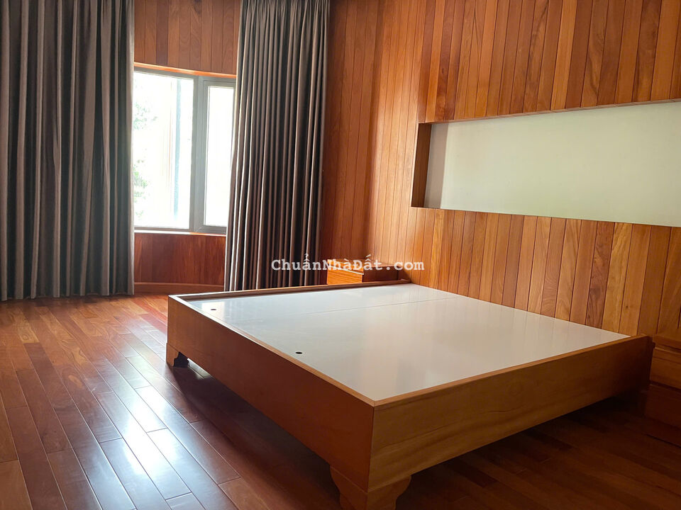 Biệt thự VIP MT Hoa Đào - khu Phan Xích Long, P.2, Phú Nhuận - 8x18M, 144m2, Hầm 4 Tầng, 58,5 Tỷ !