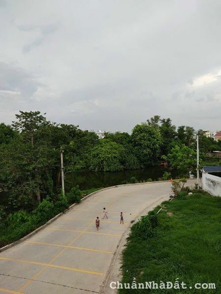 (7m x 15m) 105m2,  ngủ trong nhà. CHỈ 5,6 tỷTL ĐƯỜNG THẠNH LỘC 40. Q12,