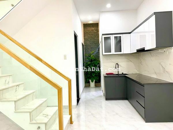 ⭐️NHÀ MỚI VÀO CHỈ VÀO Ở THÔI (4x16) 63m2, Mercedes ngủ trong nhà. CHỈ 5tỷ hơn