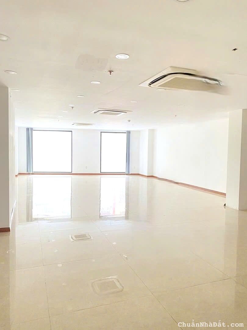 Cho thuê nhà 725 Xô Viết Nghệ Tĩnh, P26, Quận Bình Thạnh. Trệt, 5 lầu, thang máy chỉ 60tr