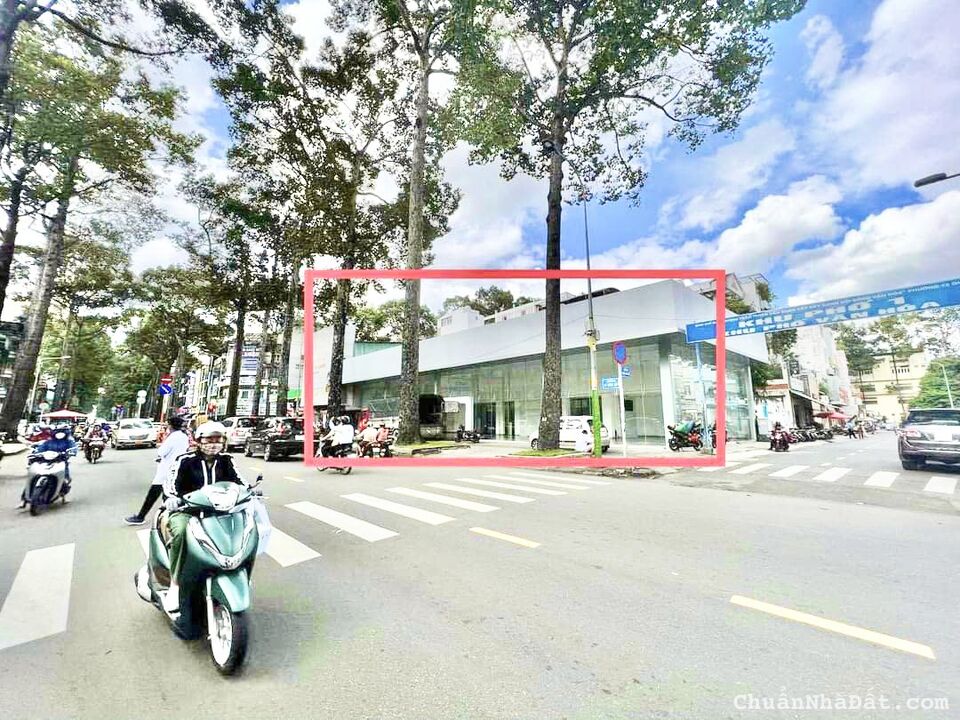 Cho thuê nhà góc 2 mặt tiền 8A Lý Thường Kiệt, Phường 12, Quận 5. DT 450m2, 32x14, chỉ 350tr Cho thuê nhà góc 2 mặt tiền 8A Lý Thường Kiệt, Phường 12, Quận 5. DT 450m2, 32x14, chỉ 350tr