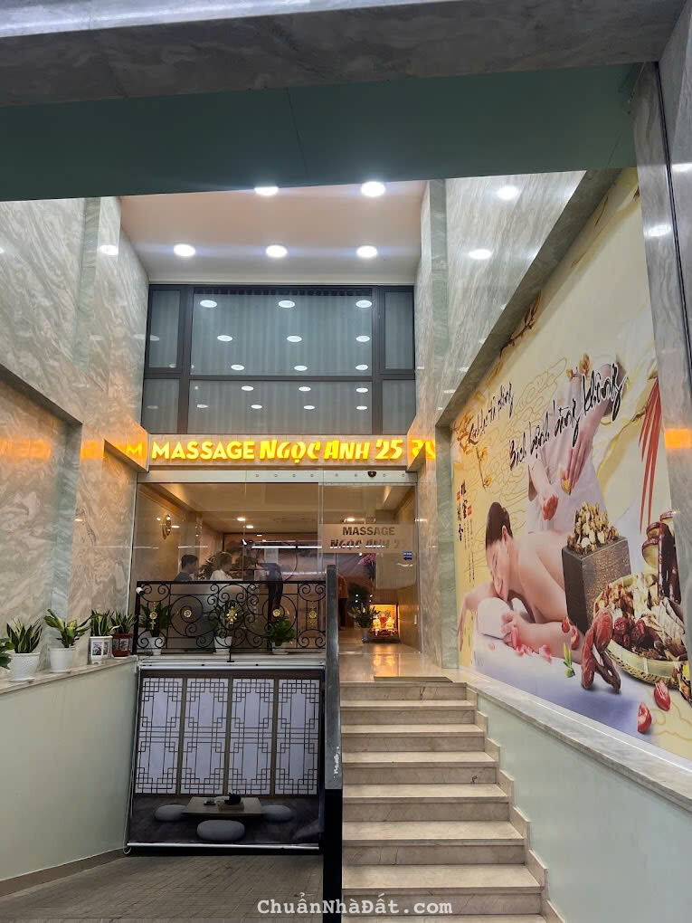 Cho thuê nhà 25 An Dương Vương, Phường 4, Quận 5. Trệt, 2 lầu, DT 500m2, 4,1x42 chỉ 90tr Cho thuê nhà 25 An Dương Vương, Phường 4, Quận 5. Trệt, 2 lầu, DT 500m2, 4,1x42 chỉ 90tr