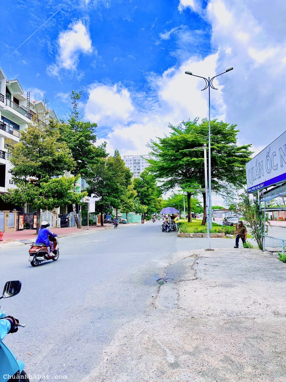 Cho thuê nhà Góc 2MT số 1 Đường D4, Khu dân chư Him Lam Kênh Tẻ, Phường Tân Hưng, Quận 7.