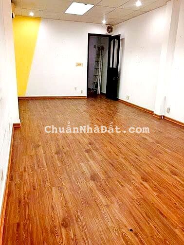 Cho thuê nhà mặt tiền 404 Hoàng Diệu, Phường 2, Quận 4. Trệt, 4 lầu, 10P, 9WC chỉ 60tr