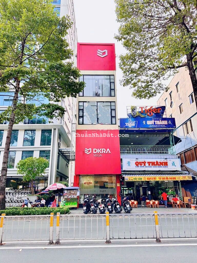 Cho thuê nhà mặt tiền 291 Nguyễn Tri Phương, P8, Q10. Trệt, 3 lầu, Sân Thượng chỉ 90tr