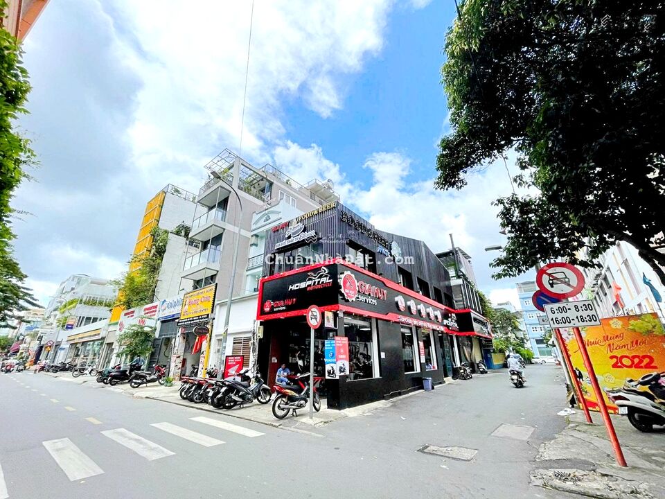 Cho thuê nhà góc 2 mặt tiền 91 Nguyễn Văn Thủ, Phường Đakao, Quận 1. Trệt, lầu, 4,5x27 chỉ 50tr