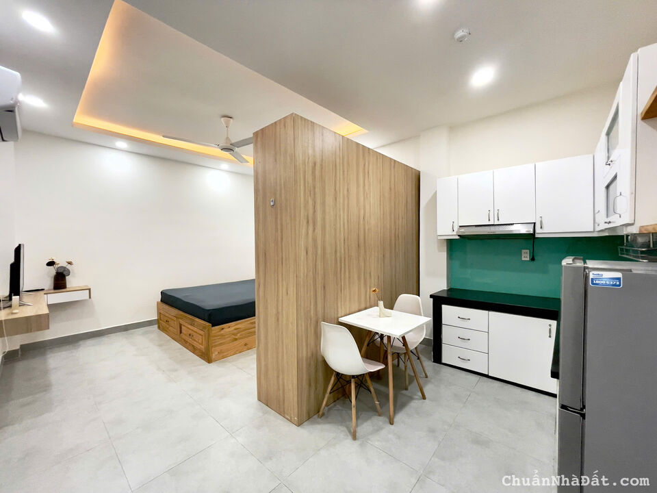 Căn hộ Studio 35m2 Full nội thất tách bếp cửa sổ gần Học viện Hàng Không