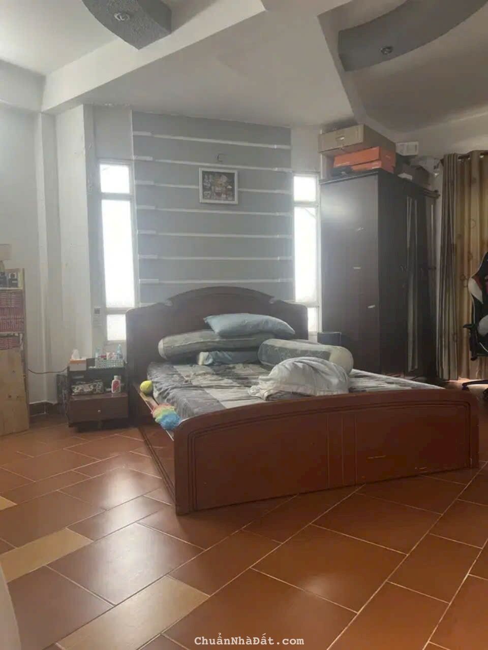 NHÀ 2 TẦNG 96 M2,  MẶT TIỀN HOÀNG VĂN THỤ, PHÚ NHUẬN