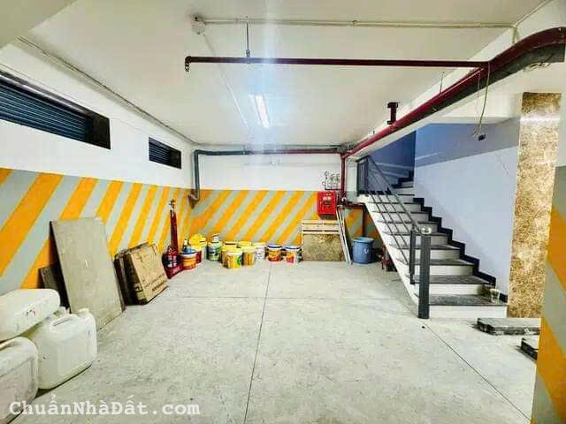 TOÀ NHÀ 10 x 22m, HẦM 6 TẦNG, 2 MẶT TIỀN HỒ BÁ PHẤN, QUẬN 9