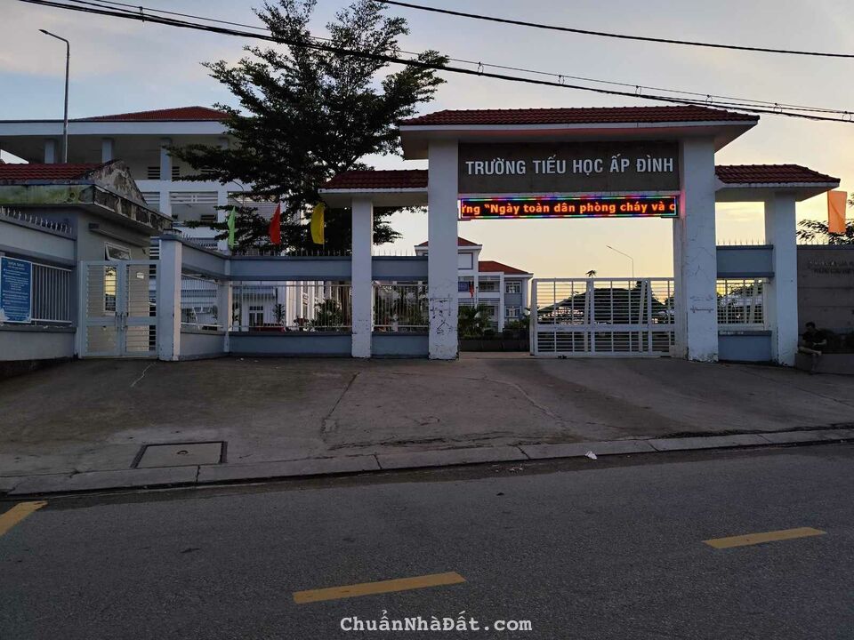 Bán Nhà Mặt Tiền Tân Xuân, Hóc Môn - 215M2 Full Thổ Cư - Giá Rẻ! Bán Nhà Mặt Tiền Tân Xuân, Hóc Môn - 215M2 Full Thổ Cư - Giá Rẻ!