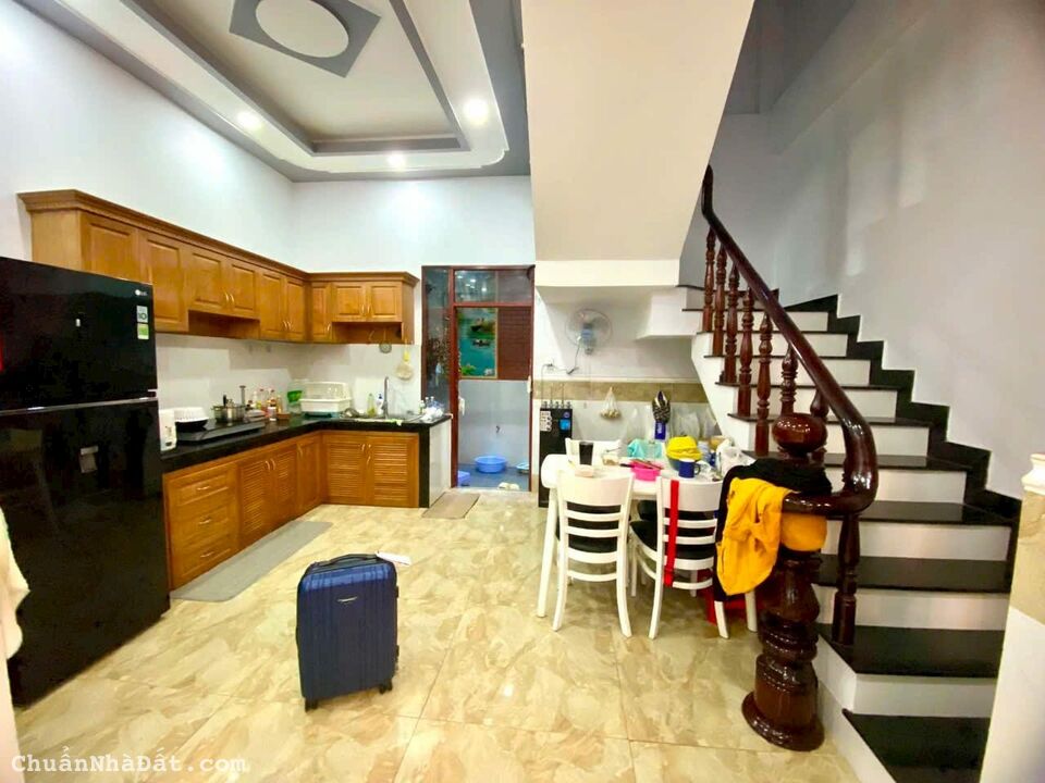 Bán Nhà 3 Tầng Đúc Tân Chánh Hiệp, Quận 12 - 52m2,OTO Thông - Giá Rẻ! Bán Nhà 3 Tầng Đúc Tân Chánh Hiệp, Quận 12 - 52m2,OTO Thông - Giá Rẻ!