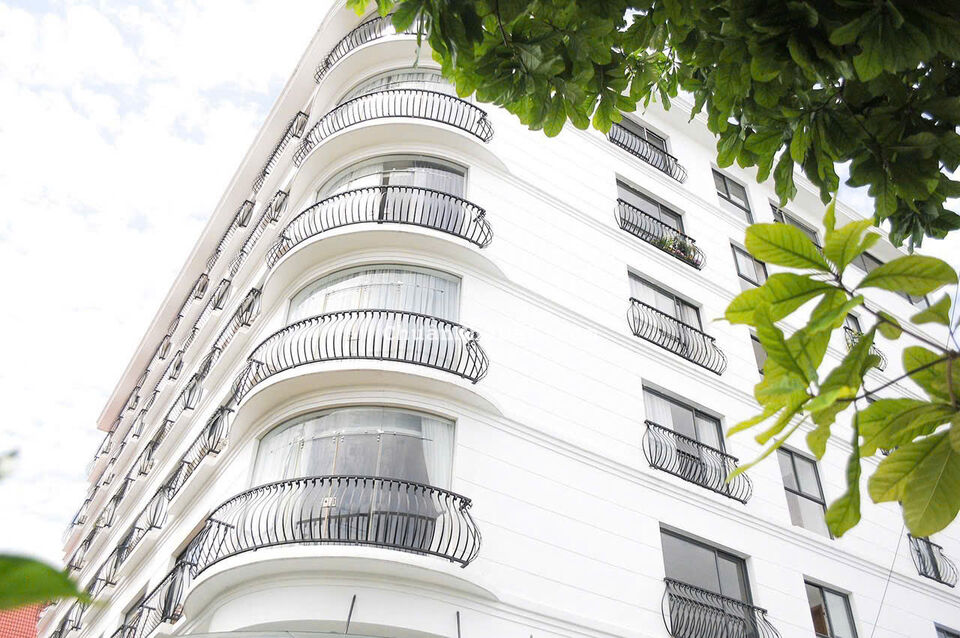 Tòa nhà hầm 7 tầng MT đường Tân Sơn Nhì Quận Tân Phú, đoạn đẹp, DT: 18x31m hậu: 19m 560m2