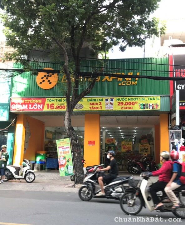 Mặt tiền đường Đồng Đen đoạn đẹp Tân Bình. Diện tích: 8.5 (NH 9m)x30m, 300 m2. HĐT: 100tr