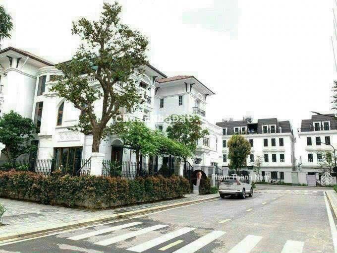 Bán biệt thự lô góc - DT 259m2 - MT 12m tại dự án Embassy Gaden - Bắc Từ Liêm Hà Nội giá 325 tr/m2