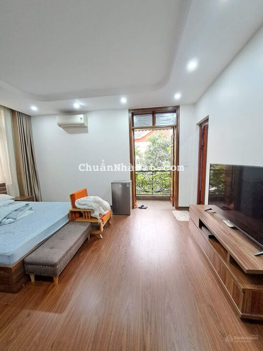 Biệt thự sân vườn siêu vip Cổ Nhuế, 285m2, 39 tỷ