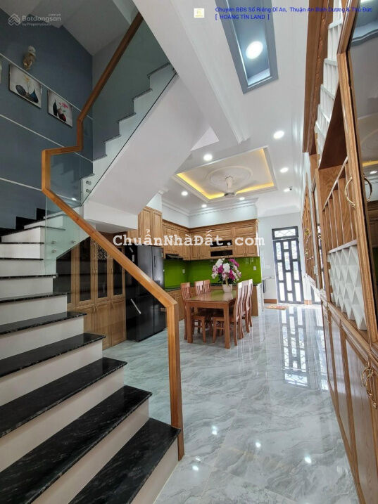 Siêu ngộp nhà hoàn công full nội thất mặt tiền công viên KDC Phú Hồng Thịnh