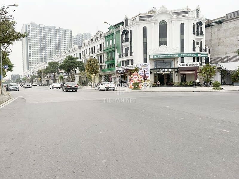 Chính chủ cần bán căn shophouse Hải Phát 90m2 mặt đường Thuận An, view công viên cây xanh