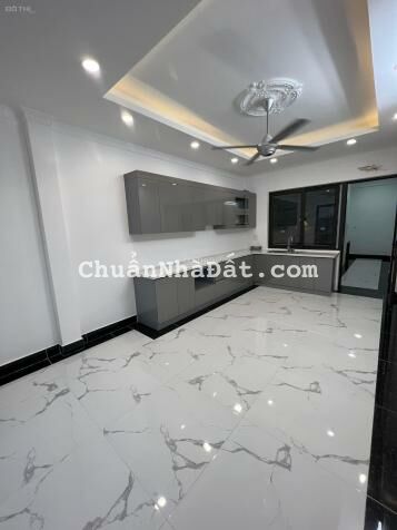 Bán nhà khu PL Kim Ngưu, giá 16 tỷ, gần 100m2, 4 tầng, có sân cổng, gara Bán nhà khu PL Kim Ngưu, giá 16 tỷ, gần 100m2, 4 tầng, có sân cổng, gara