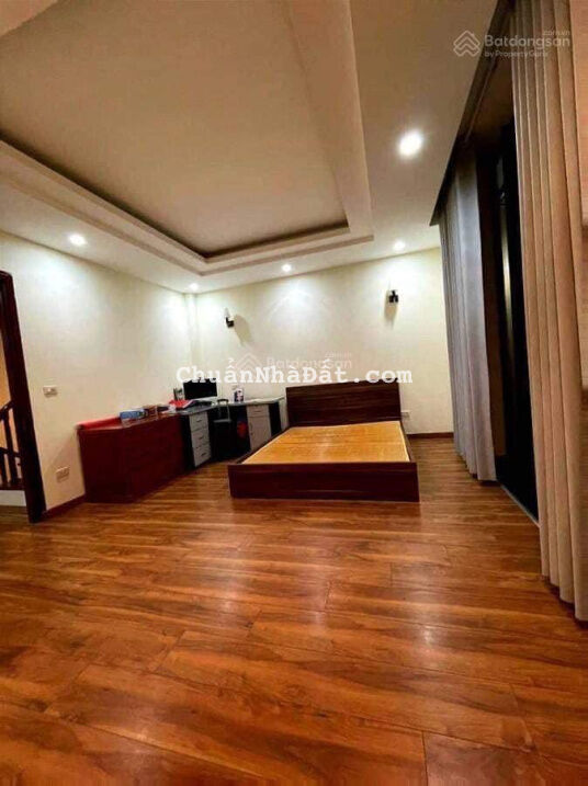 Bán liền kề Kim Văn Kim Lũ giá tốt nhất khu không có căn thứ 2, DT 80m2, 4T, MT 9m, giá 16.2 tỷ TL