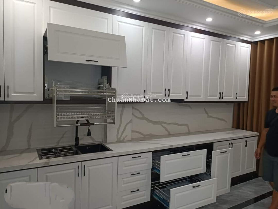 Siêu phẩm còn sót lại tại Ngô Thì Nhậm, Hà Đông, phân lô vỉa hè ô tô tránh, kinh doanh sầm uất Siêu phẩm còn sót lại tại Ngô Thì Nhậm, Hà Đông, phân lô vỉa hè ô tô tránh, kinh doanh sầm uất