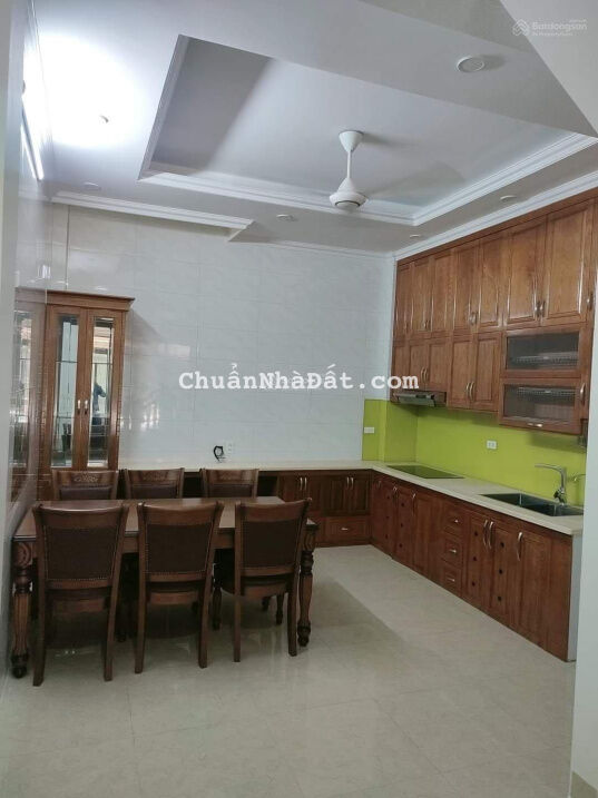 Bán Gấp Nhà Liền Kề, Kiến Hưng, Hà Đông,Gần Chợ HĐ, DT 54m2, 4 Tầng, MT 4m, Giá Rẻ 7,5 Tỷ.