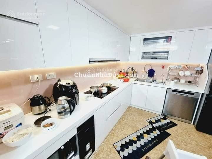 Siêu phẩm nhà kđt Văn Phú phân lô vỉa hè, thang máy, tiện ích vô vàn, tặng nội thất, đẳng cấp 5 sao