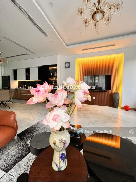 Giảm sốc 3 tỷ, bán gấp, biệt thự vip KĐT Sài Đồng, nội thất đẳng cấp, 215m2 x4T, MT 15m, nhỉnh 24tỷ Giảm sốc 3 tỷ, bán gấp, biệt thự vip KĐT Sài Đồng, nội thất đẳng cấp, 215m2 x4T, MT 15m, nhỉnh 24tỷ