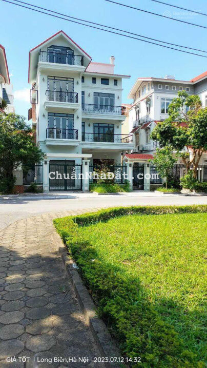 Biệt thự Việt Hưng - Long Biên, đầy đủ nội thất