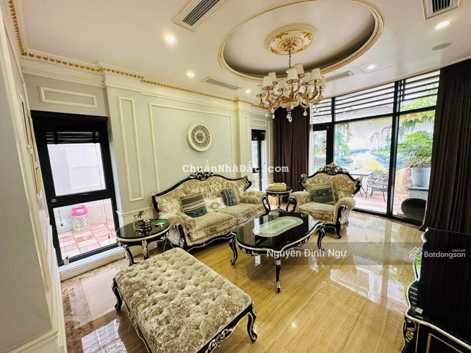 Biệt thự KĐT Mỹ Đình I 190m2x4T vỉa hè MT 10m kinh doanh. Giá cực ngon chỉ 33 tỷ. LH 0353682222