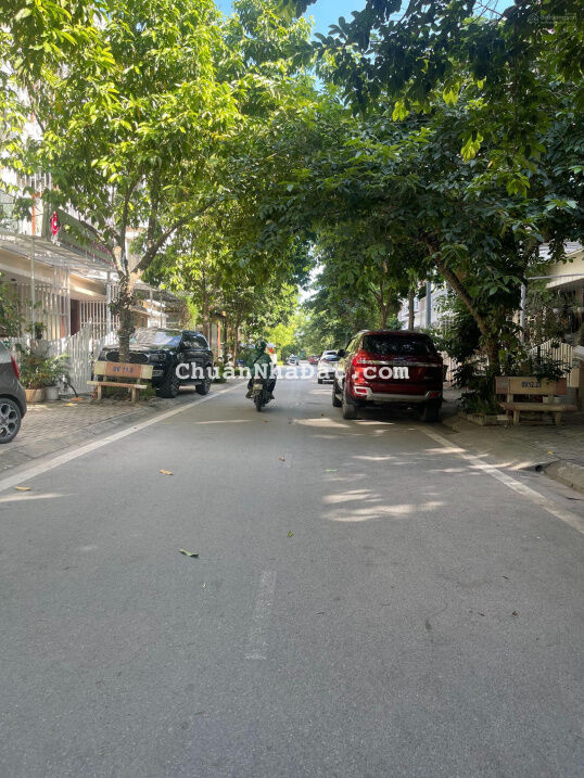 Bán liền kề KĐT Viglacera Xuân Phương - Cạnh KĐT Foresa và KĐT An Lạc - Nhỉnh 8 tỷ Bán liền kề KĐT Viglacera Xuân Phương - Cạnh KĐT Foresa và KĐT An Lạc - Nhỉnh 8 tỷ