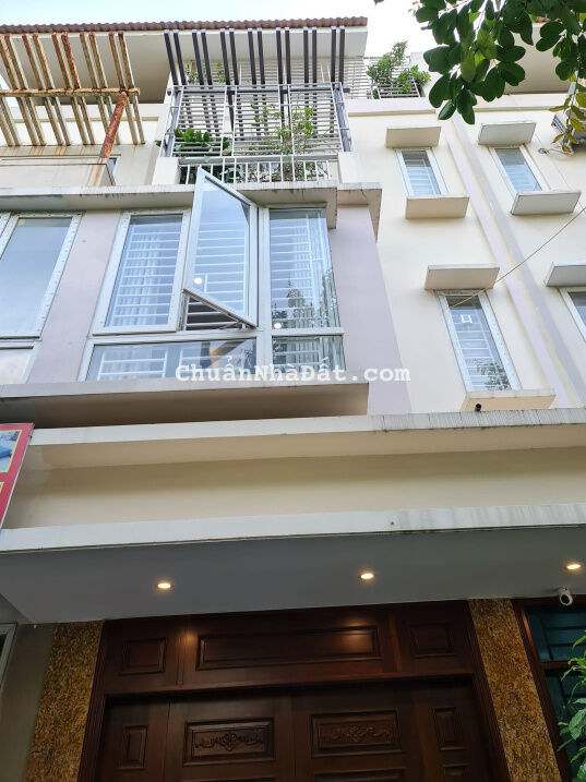 Bán biệt thự Kđt Viglacera Xuân Phương, 75m2,4T, 4pn, phân lô, vỉa hè, gara, giá chào 9.2 tỷ Bán biệt thự Kđt Viglacera Xuân Phương, 75m2,4T, 4pn, phân lô, vỉa hè, gara, giá chào 9.2 tỷ