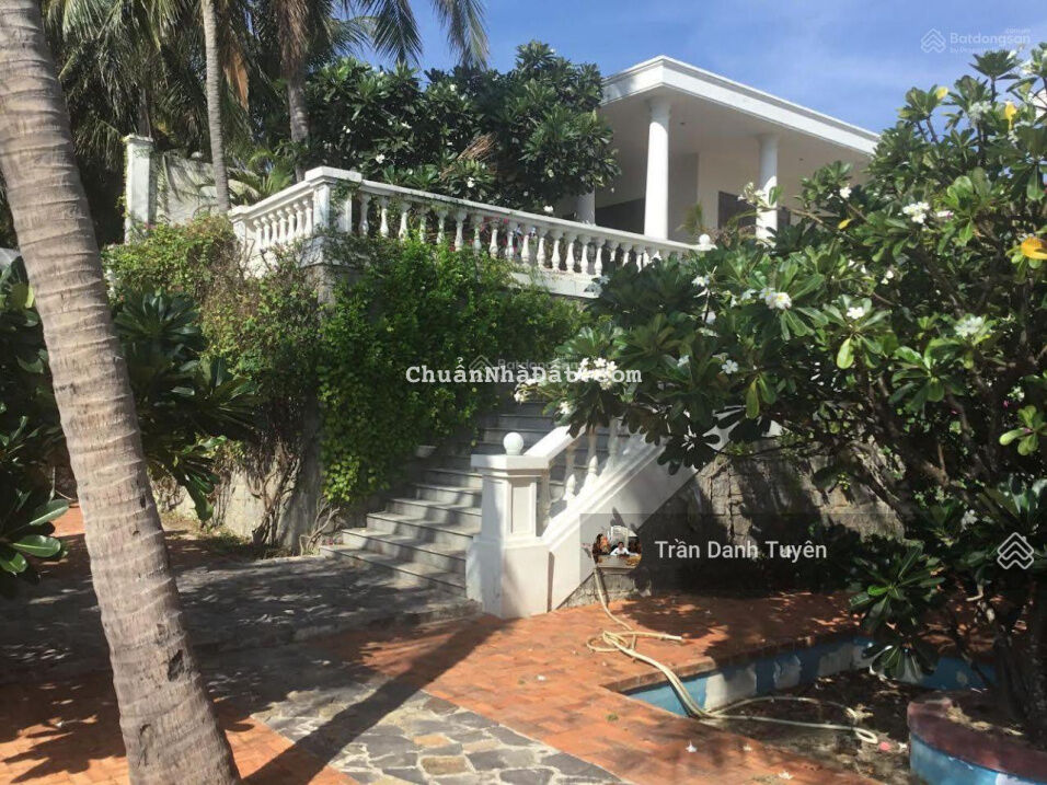 Tuyệt phẩm siêu biệt thự view biển Dốc Lết - Ninh Hòa