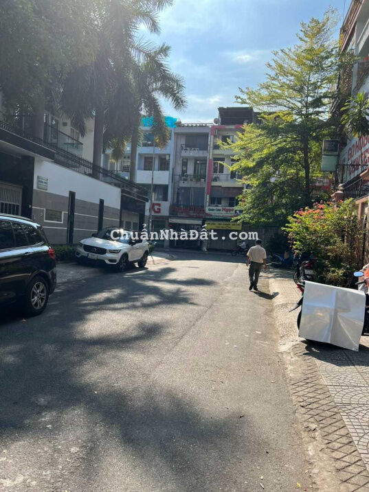 Bán biệt thự mặt tiền đường Hoa Mai, DT 8x18m, 3 tầng, 45 tỷ