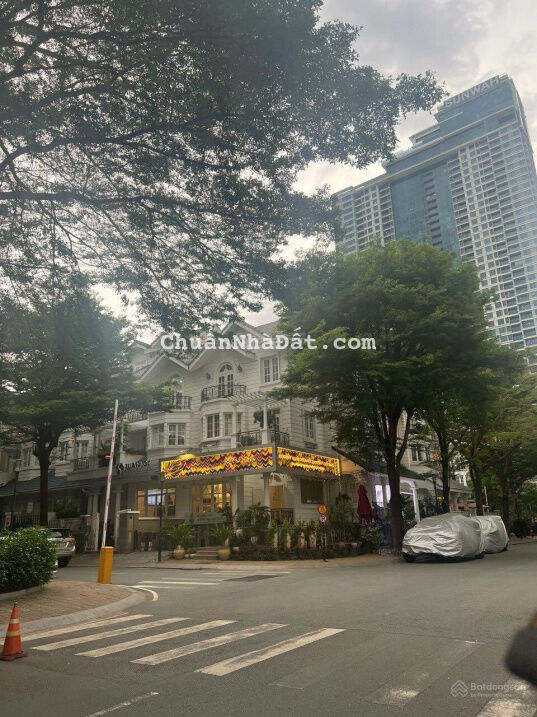 Bán biệt thự 11 Bis Trần Doãn Khanh, P. Đa Kao, Quận 1, DT 7x15,7m